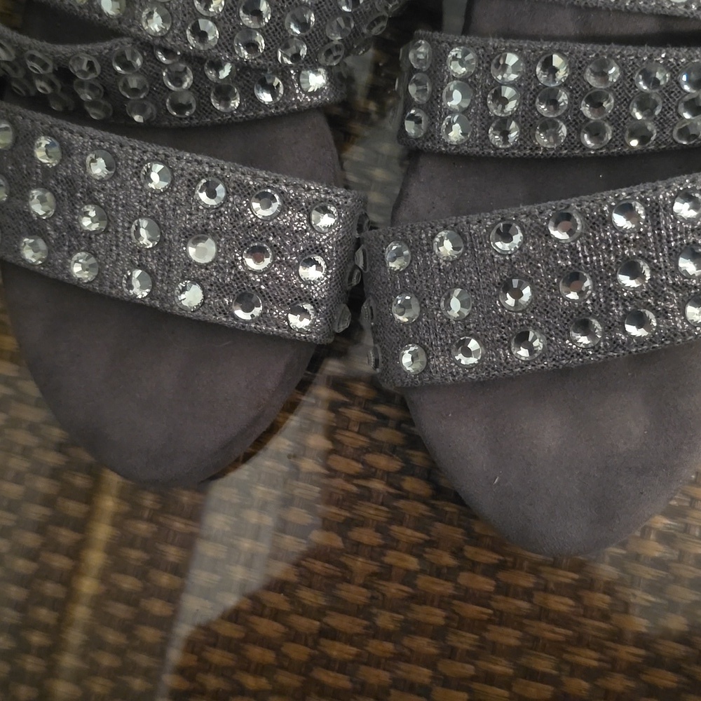 Joan Boyce Gray Mirrored Low Wedge Sandal with Rhinestones  Size 7 (#8) - Picture 11 of 13